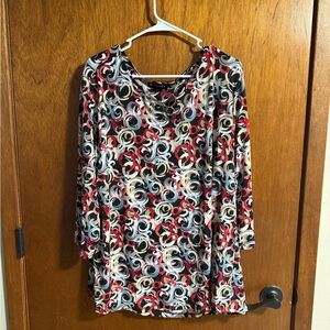 Elegant Swirl Women's Blouse